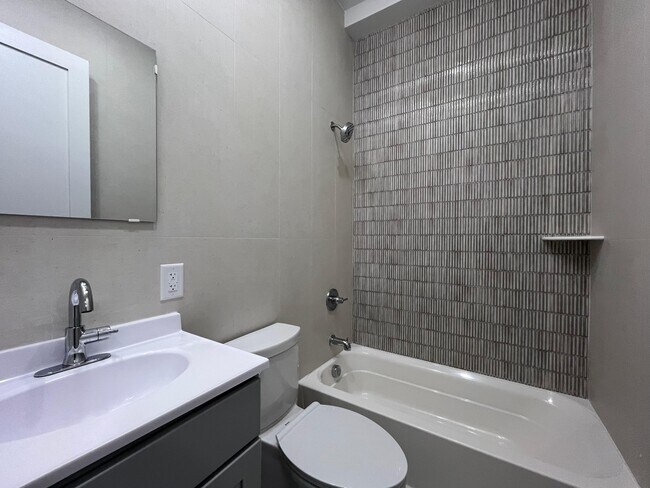 Foto del edificio - 42 Lembeck Ave