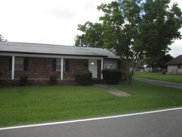 Foto principal - 111 N Tillman St
