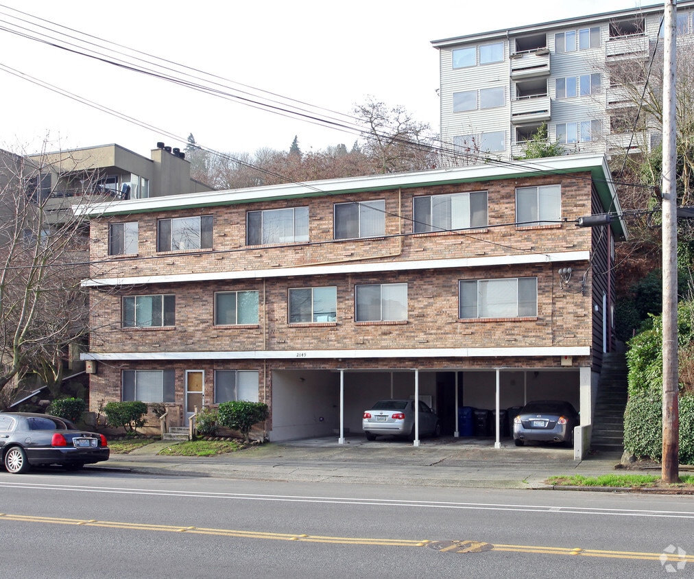 Primary Photo - Mar-Dee Apartments