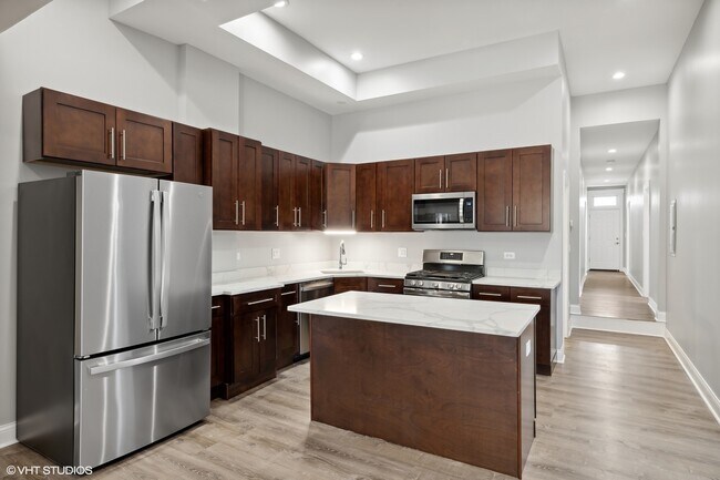 Building Photo - 5939 W 16th St