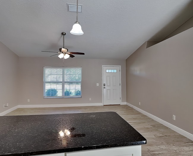 Building Photo - 3088 W Camilo Dr