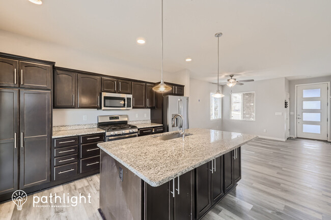 Foto del edificio - 17299 E 109Th Avenue, Commerce City, CO, 8...