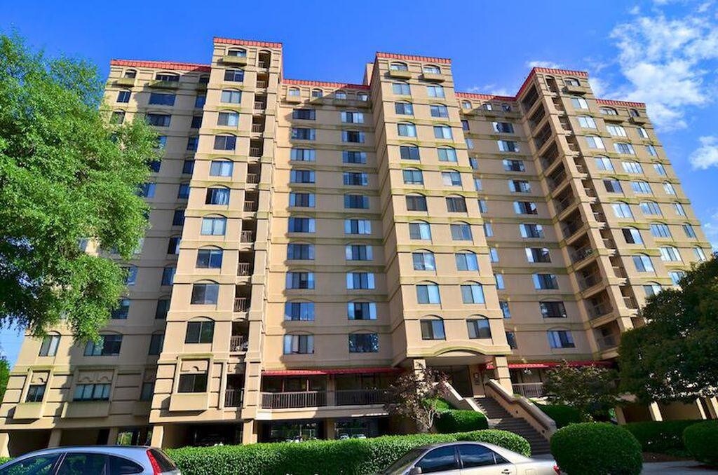 Primary Photo - 1600 Park Circle, #1018 Columbia, SC 29201