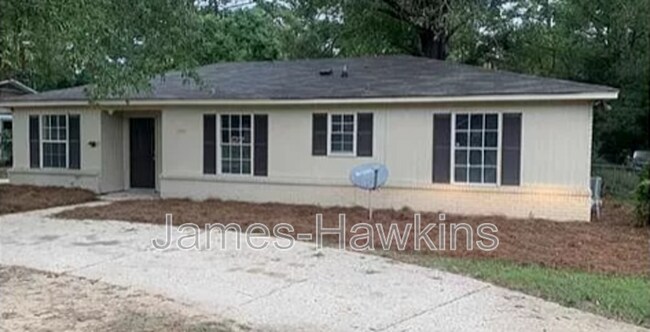 Foto del edificio - 3855 Woodley Rd