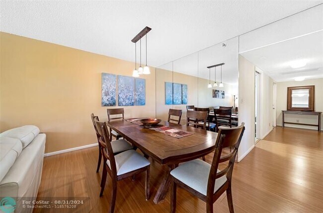 Foto del edificio - 3507 Oaks Way