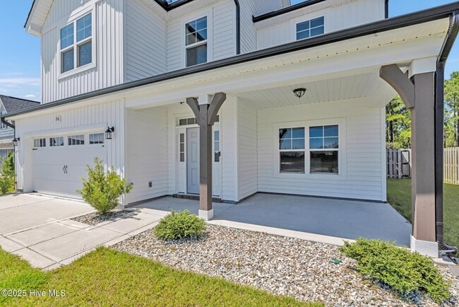 Building Photo - 556 Transom Wy