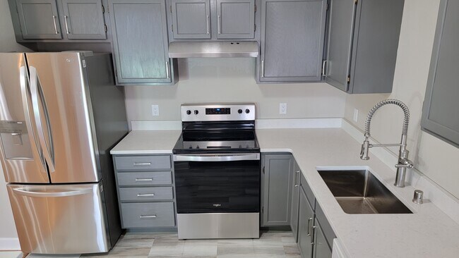 Kitchen Stove - 3650 E Barbara Ct