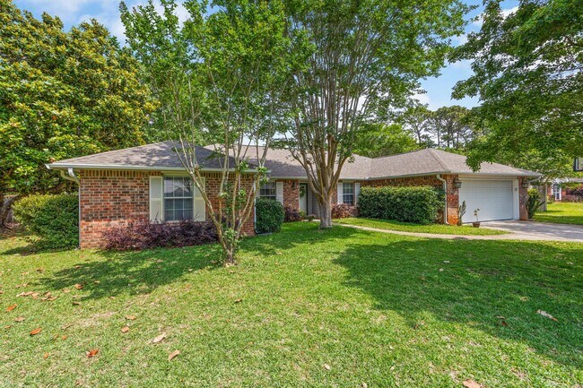 Foto del edificio - 4405 Southminster Cir