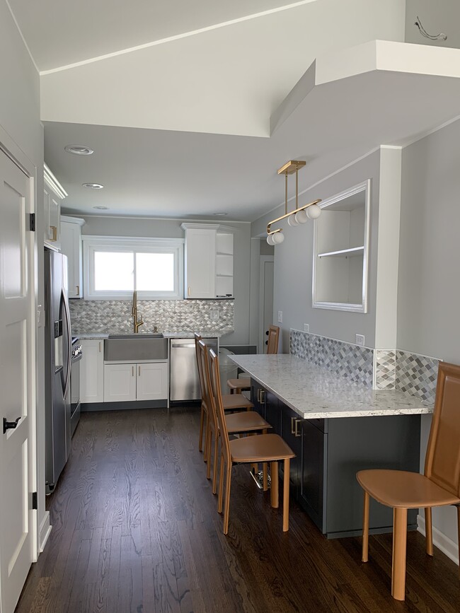 Foto del edificio - 7528 Emerson St