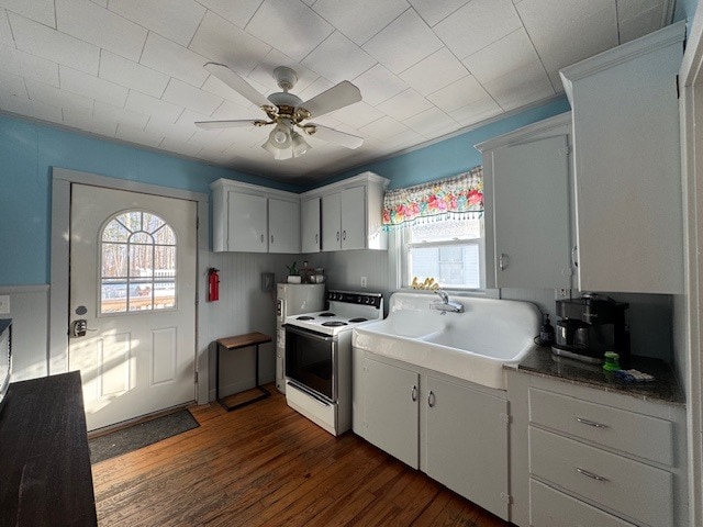 Foto del edificio - 12 Pine Ln