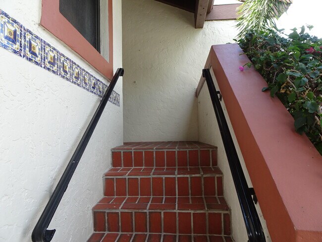 Foto del edificio - 12260 Sag Harbor Ct