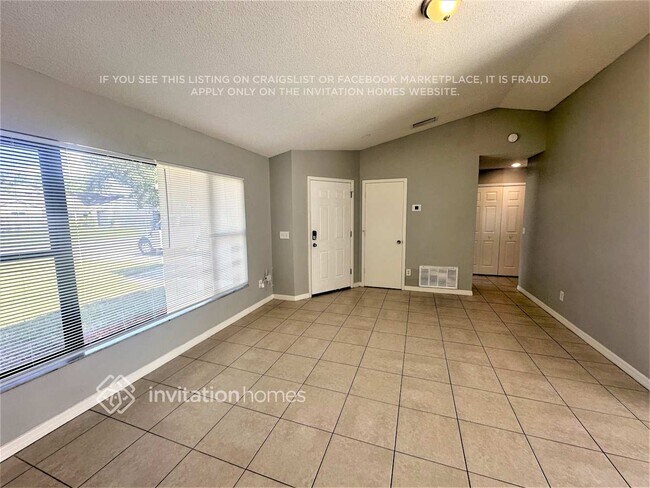 Foto del edificio - 5149 Formby Dr