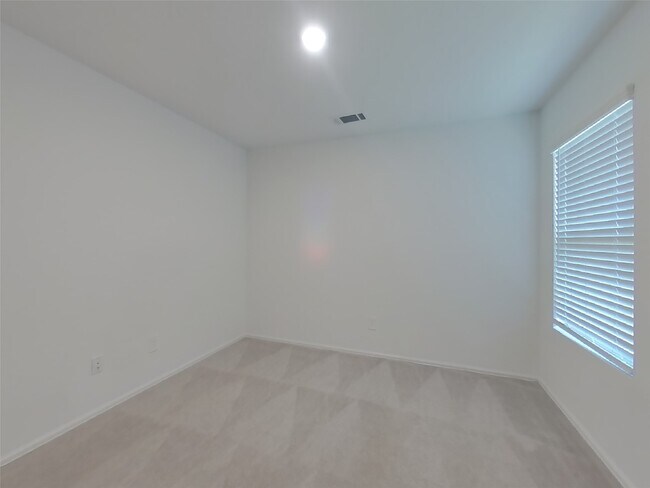 Foto del edificio - 17527 Grand Fir Ln