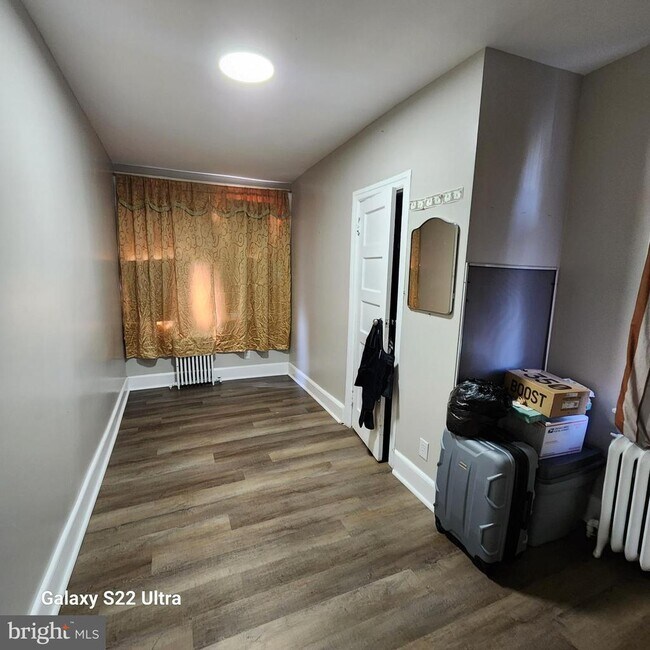 Foto del edificio - 5490 W Berks St