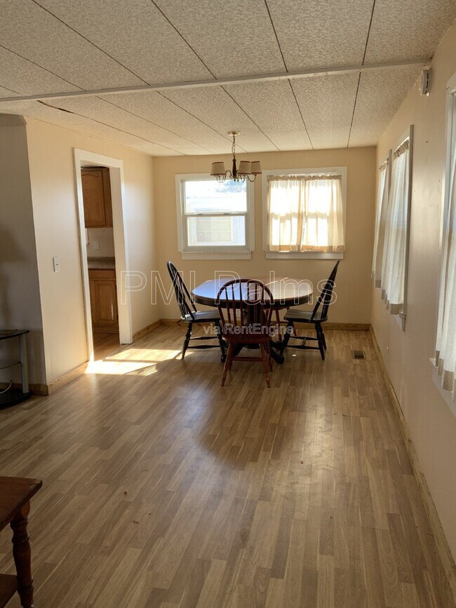 Foto del edificio - 2026 Shady Cove Dr