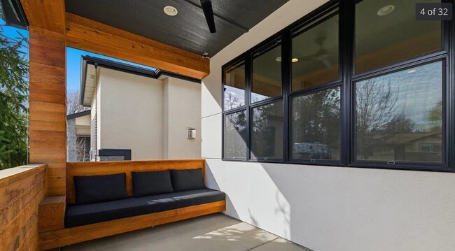 Foto del edificio - 2472 N Birchgrove Ln