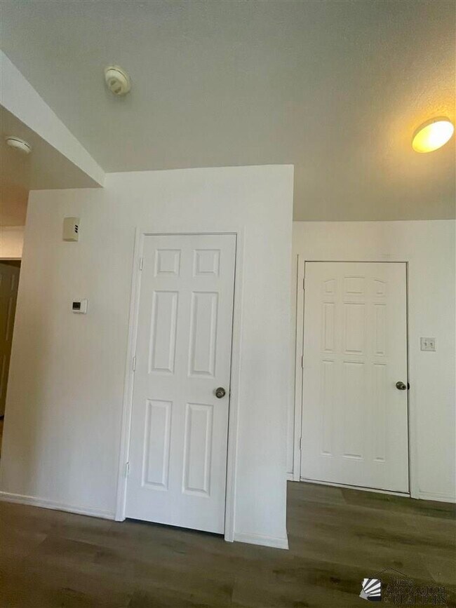 Building Photo - 11393 E 24th Pl