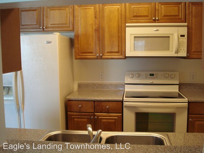 Building Photo - 3 br, 2.5 bath House - 555 Wingspan Way