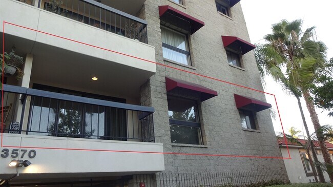 Building Photo - 3570 First Ave.