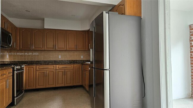 Foto del edificio - 1003 N 17th Ave
