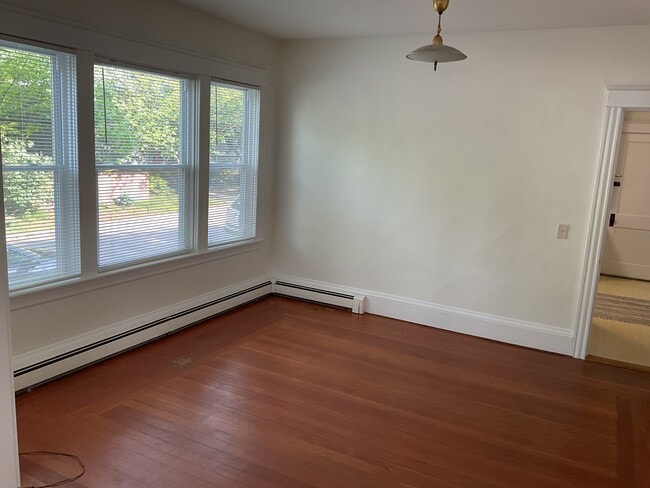 Dining Room - 154 5th St