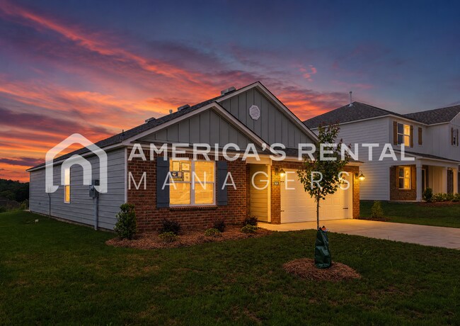 Foto del edificio - New Construction for Rent in Tuscaloosa, AL!