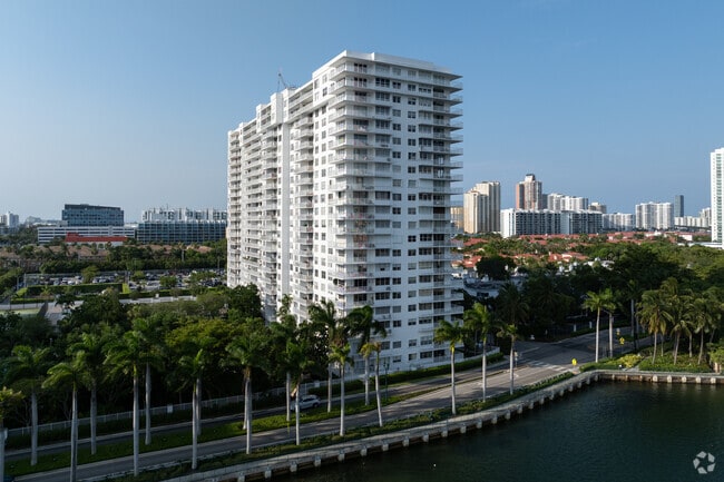 Admirals Port East Condominiums