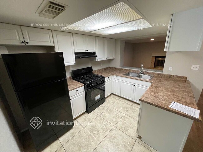 Foto del edificio - 3068 N 87th Ave