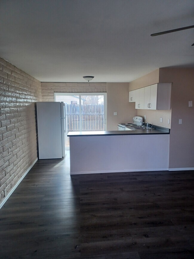 Foto del edificio - 310 14th St