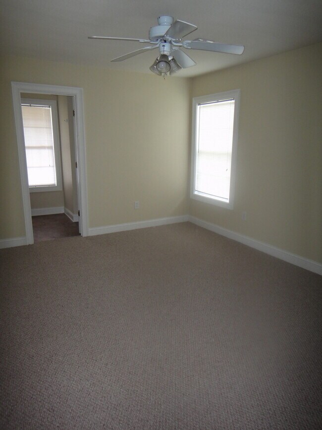 Foto del edificio - Longleaf Luxury Duplex Soon!