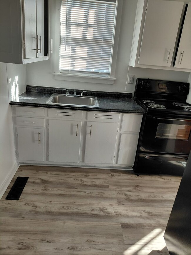 Foto del edificio - 2901 Jefferson St