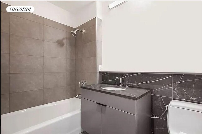 Building Photo - 306 W 48th St