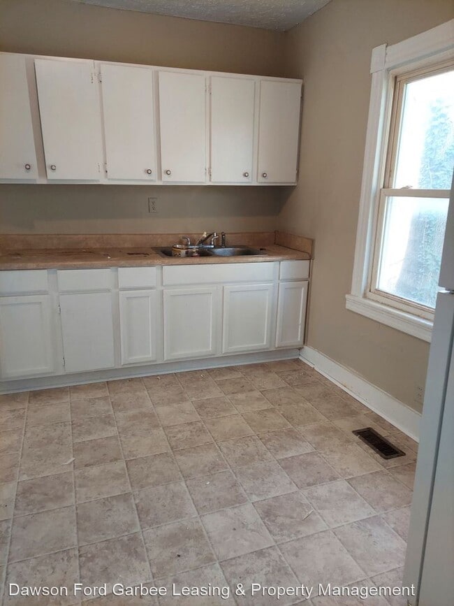 Building Photo - 2 br, 1 bath House - 1512 Cliff Street