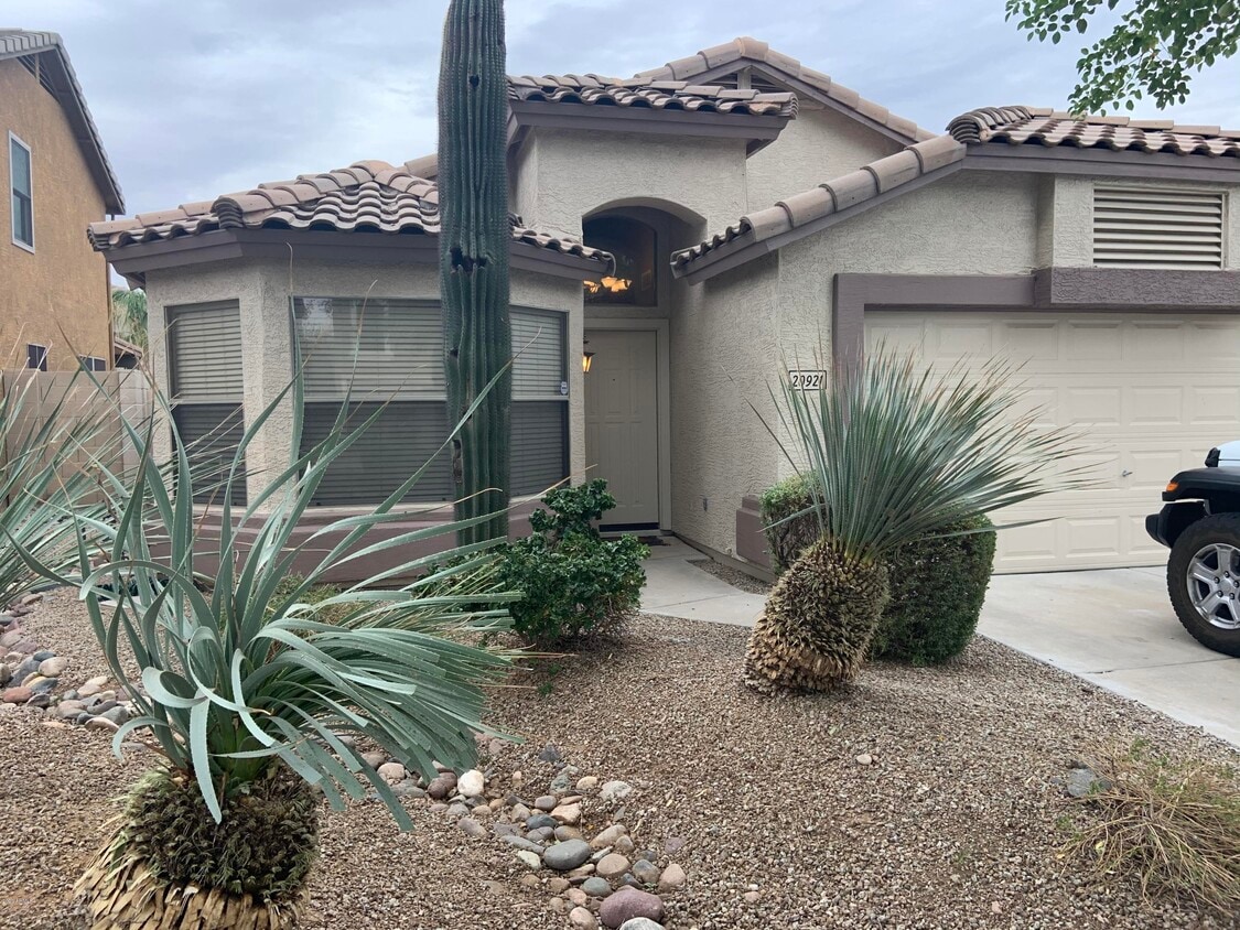 Primary Photo - 20921 N 37th Pl