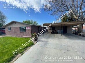 Building Photo - 1818 E Linden St