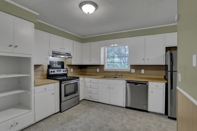 Foto del edificio - Beautiful Home for Lease!