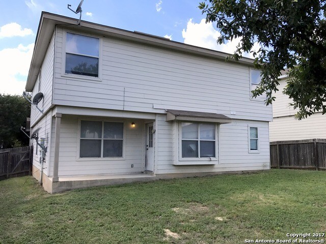 Foto del edificio - 1746 Barking Wolf