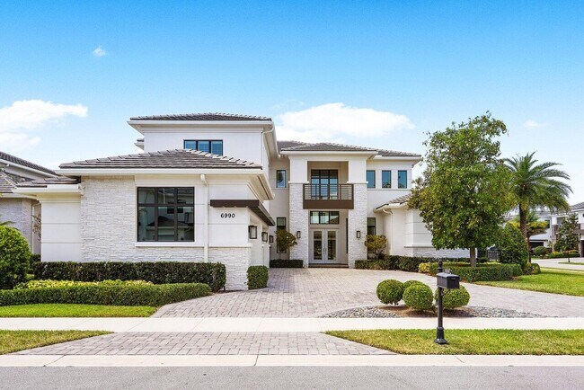 Foto del edificio - 6990 NW 27th Ave