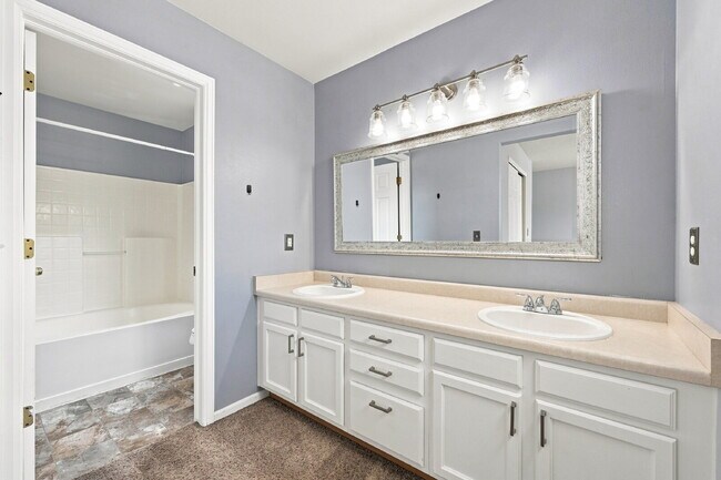 Building Photo - $2,095.95, 3-bedroom, 2.5-bathroom in Colorado Springs.