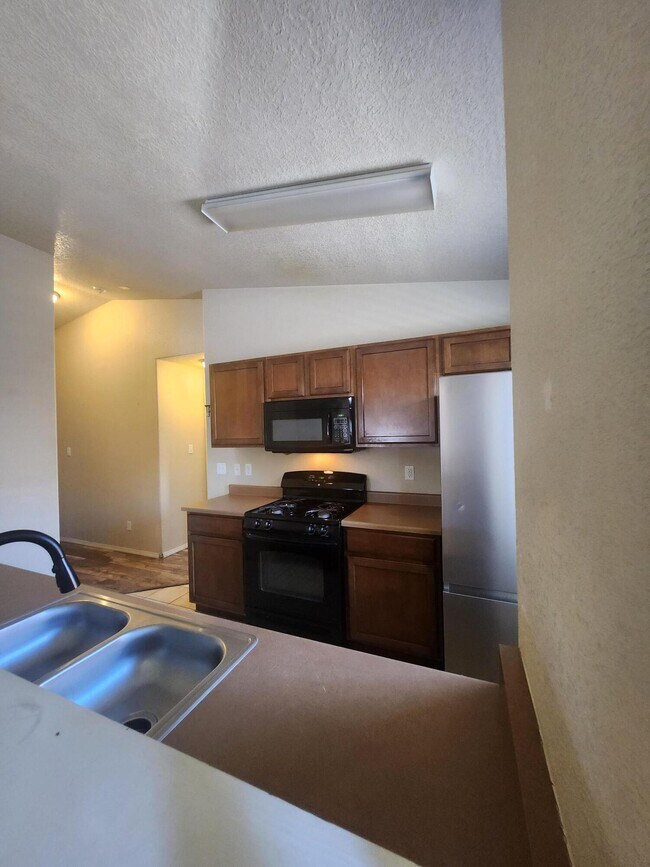 Foto del edificio - 10639 Grayware Rd SW