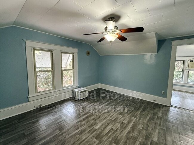 Foto del edificio - 3410 Hill St