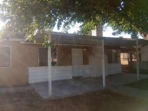 Building Photo - 2908 Fulop St