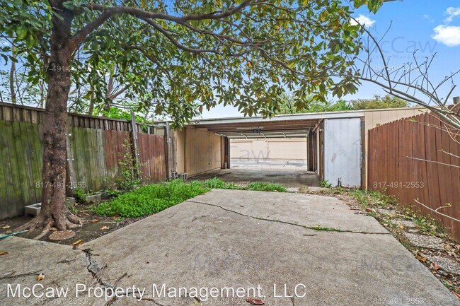 Building Photo - 3 br, 2 bath House - 440 Arborview Dr.