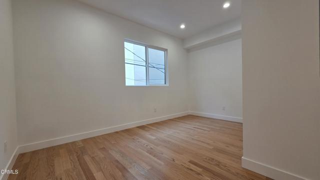 Foto del edificio - 917 N Ridgewood Pl