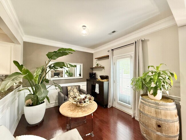 Foto del edificio - Spacious 3BD, 2.5BA Brier Creek Townhome i...