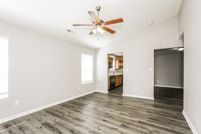 Building Photo - 5614 Sweet River Dr