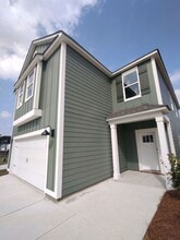 Building Photo - 416 Reinsman Cv