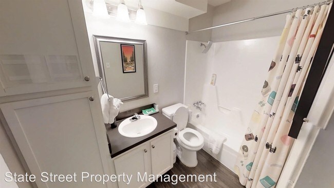 Foto del edificio - 1117 Hollow Creek Dr