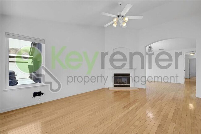 Foto del edificio - 9105 Pinto Canyon Way