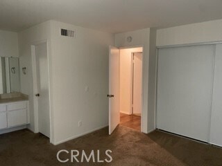 Foto del edificio - 4778 Oceanside Dr